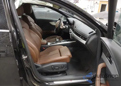 2018 Audi A4 2.0T Premium z USA, uszkodzony, nr VIN WAUFNAF44JA061050